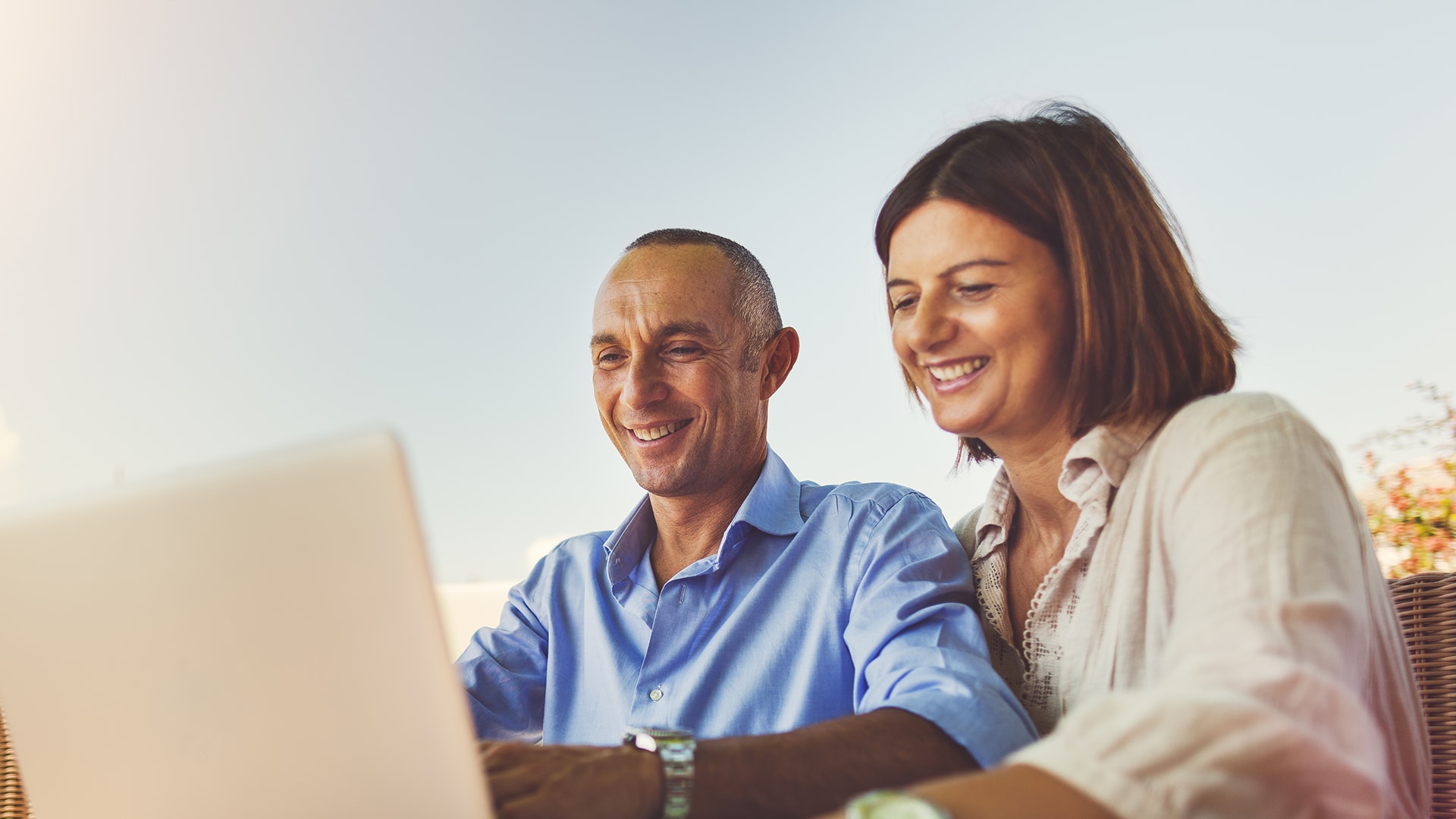 How to Compare Travel Medical Insurance Policies AMA Travel