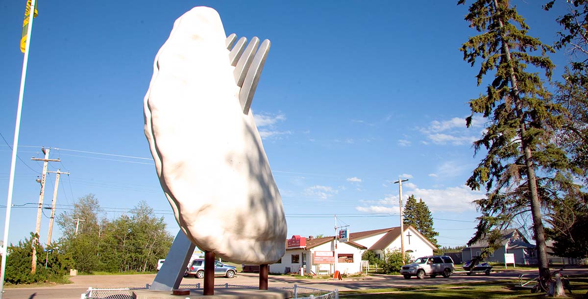 Alberta Big Things Road Trip North East Edmonton AMA Travel