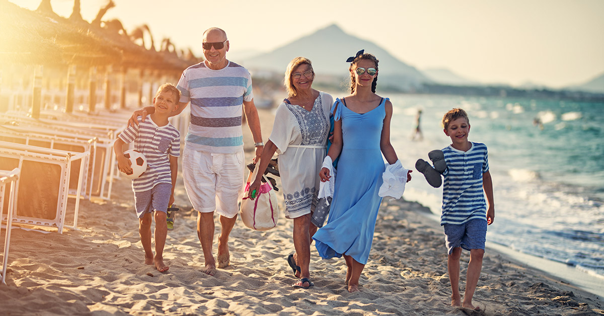 The Best Family Reunion Vacation Ideas | AMA Travel